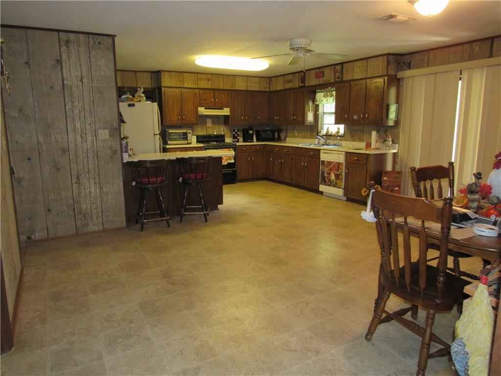 1682 Ebenezer Road Florien, LA 71429 - Photo 8 of 24 Gallery Image 8