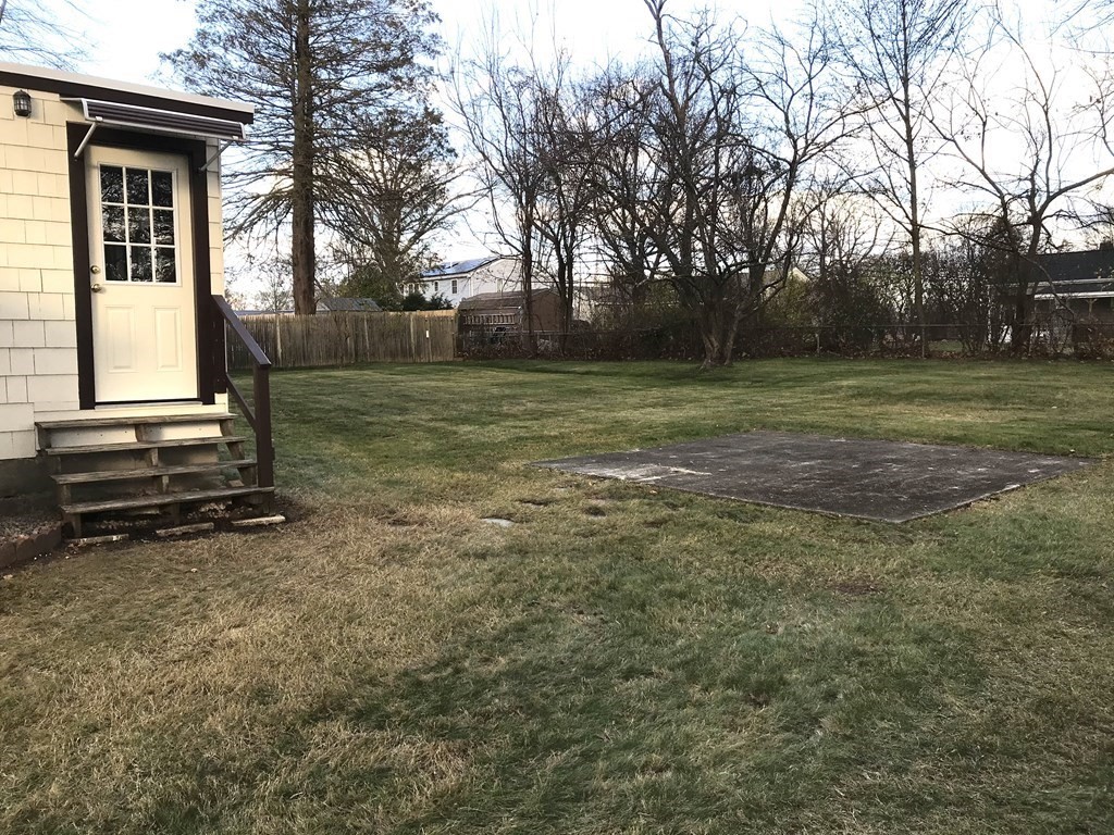 53 Ardmore Road Framingham, MA 01702 - Photo 3 of 10 Gallery Image 3