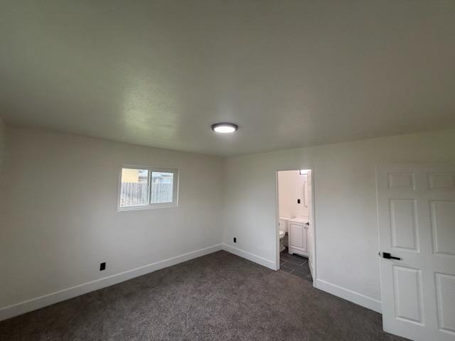 8625 La Vaca Way Hanford, CA 93230 - Photo 13 of 20 an empty room with windows