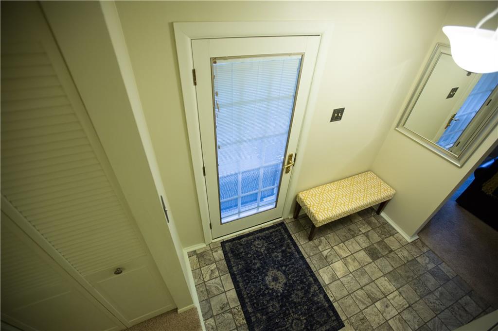 108 Phillips Lane McKees Rocks, PA 15136 - Photo 2 of 25 Gallery Image 2