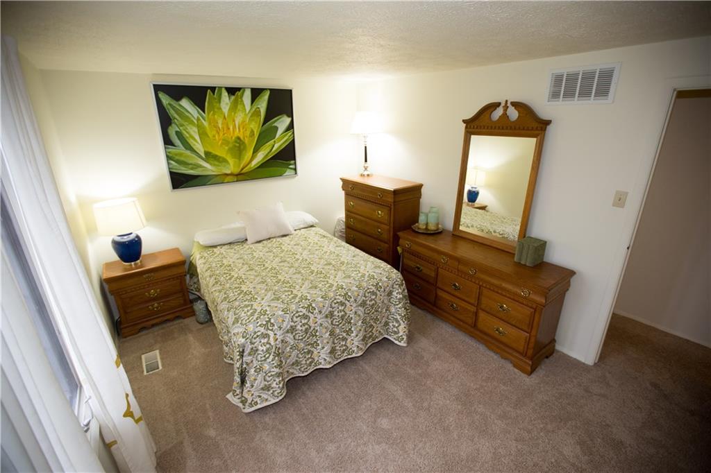 108 Phillips Lane McKees Rocks, PA 15136 - Photo 15 of 25 Gallery Image 15
