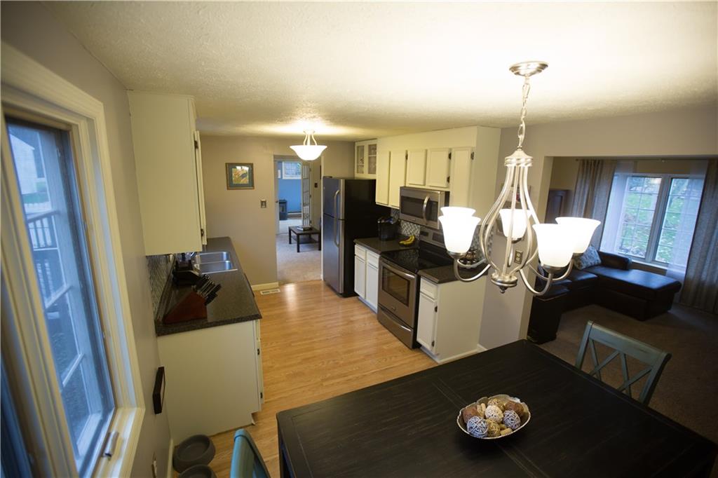 108 Phillips Lane McKees Rocks, PA 15136 - Photo 6 of 25 Gallery Image 6