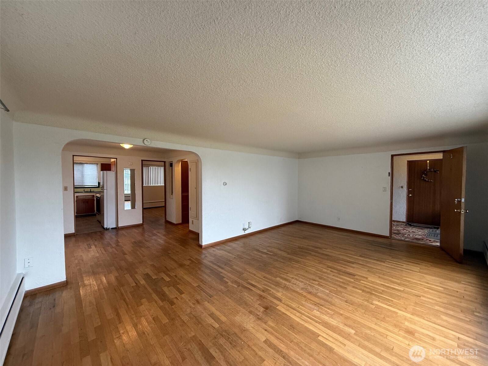 5120 Colby Avenue, Unit 1 Everett, WA 98203 - Photo 4 of 9 an empty room with closet