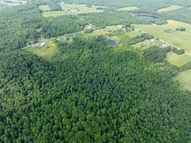 $240,000 | 1635 Walker Road, Endicott, NY 13760