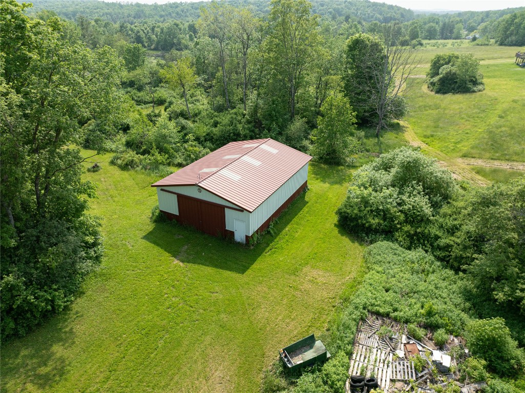 1635 Walker Road Endicott, NY 13760 - Photo 3 of 15