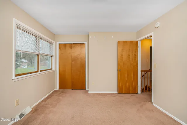 $3,500 | 3 Springwood Manor Drive, Colonie, NY 12211