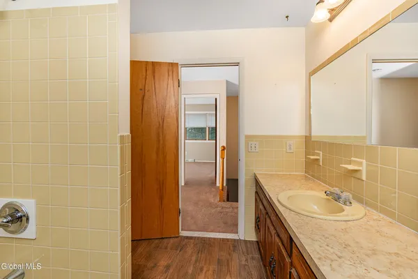 $3,500 | 3 Springwood Manor Drive, Colonie, NY 12211