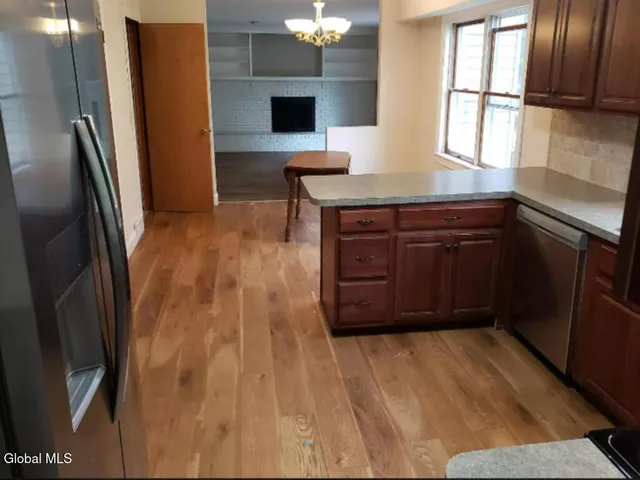 $3,500 | 3 Springwood Manor Drive, Colonie, NY 12211