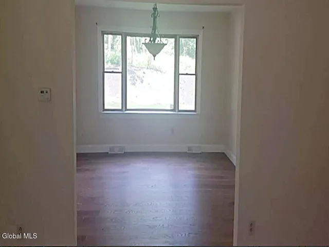 $3,500 | 3 Springwood Manor Drive, Colonie, NY 12211