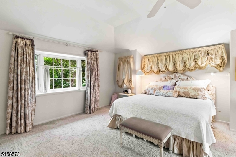 16 Warwick Road Chatham, NJ 07928 - Photo 25 of 39 Gallery Image 25
