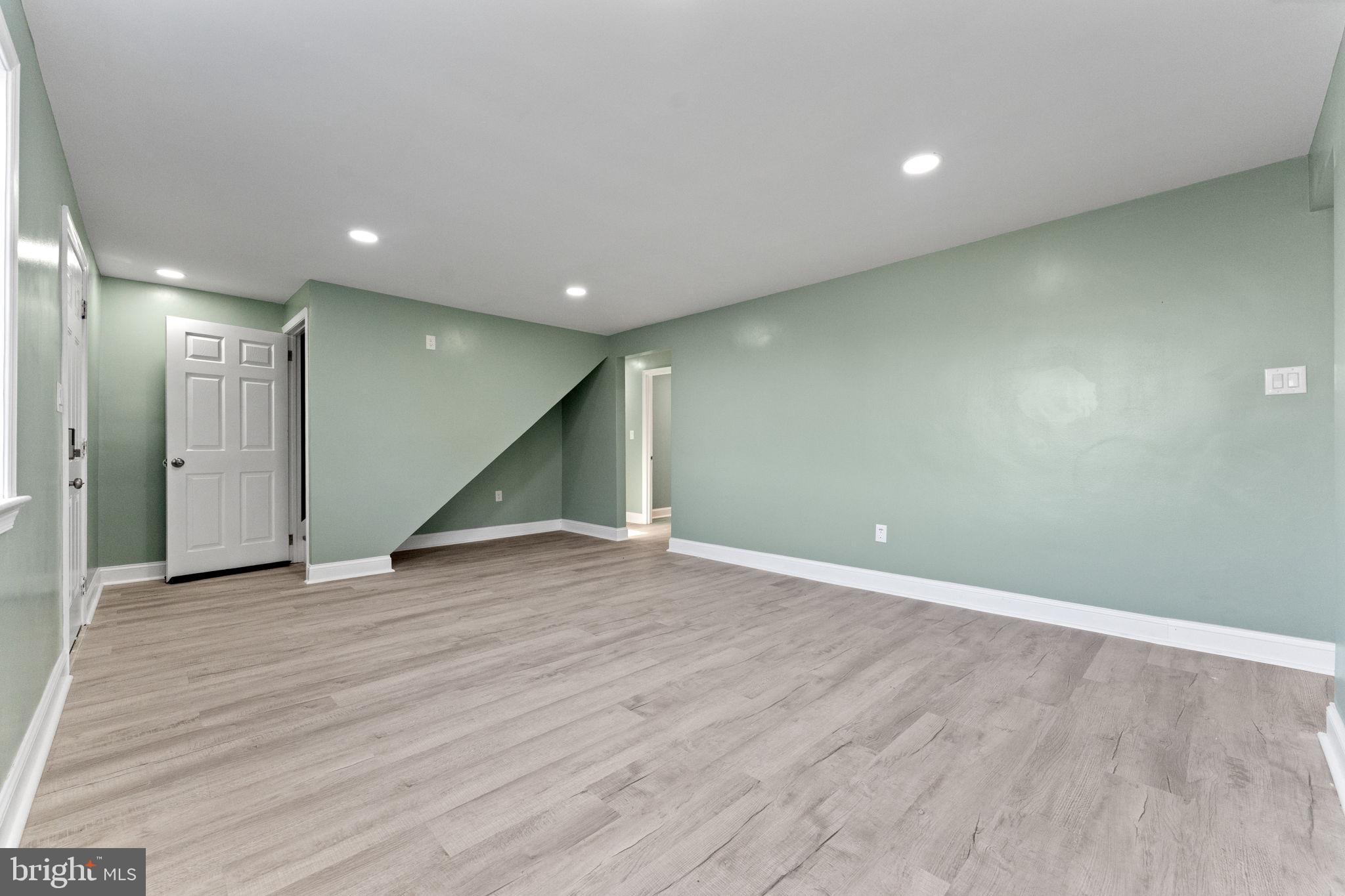 2126 Needhammer Road Pottstown, PA 19464 - Photo 11 of 27 Family Room