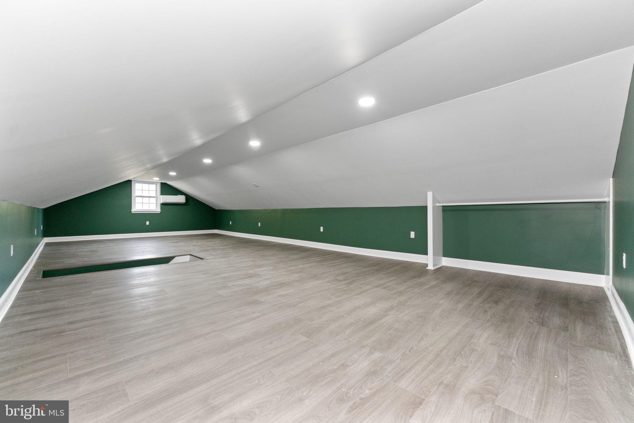 2126 Needhammer Road Pottstown, PA 19464 - Photo 22 of 27 Bedroom 4