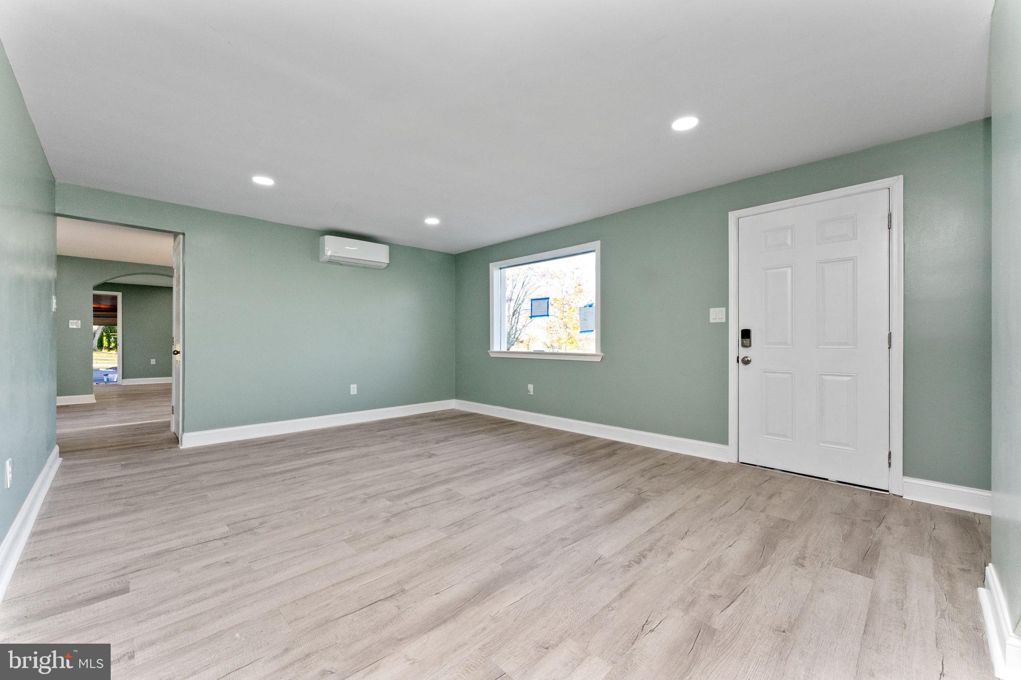 2126 Needhammer Road Pottstown, PA 19464 - Photo 10 of 27 Family Room