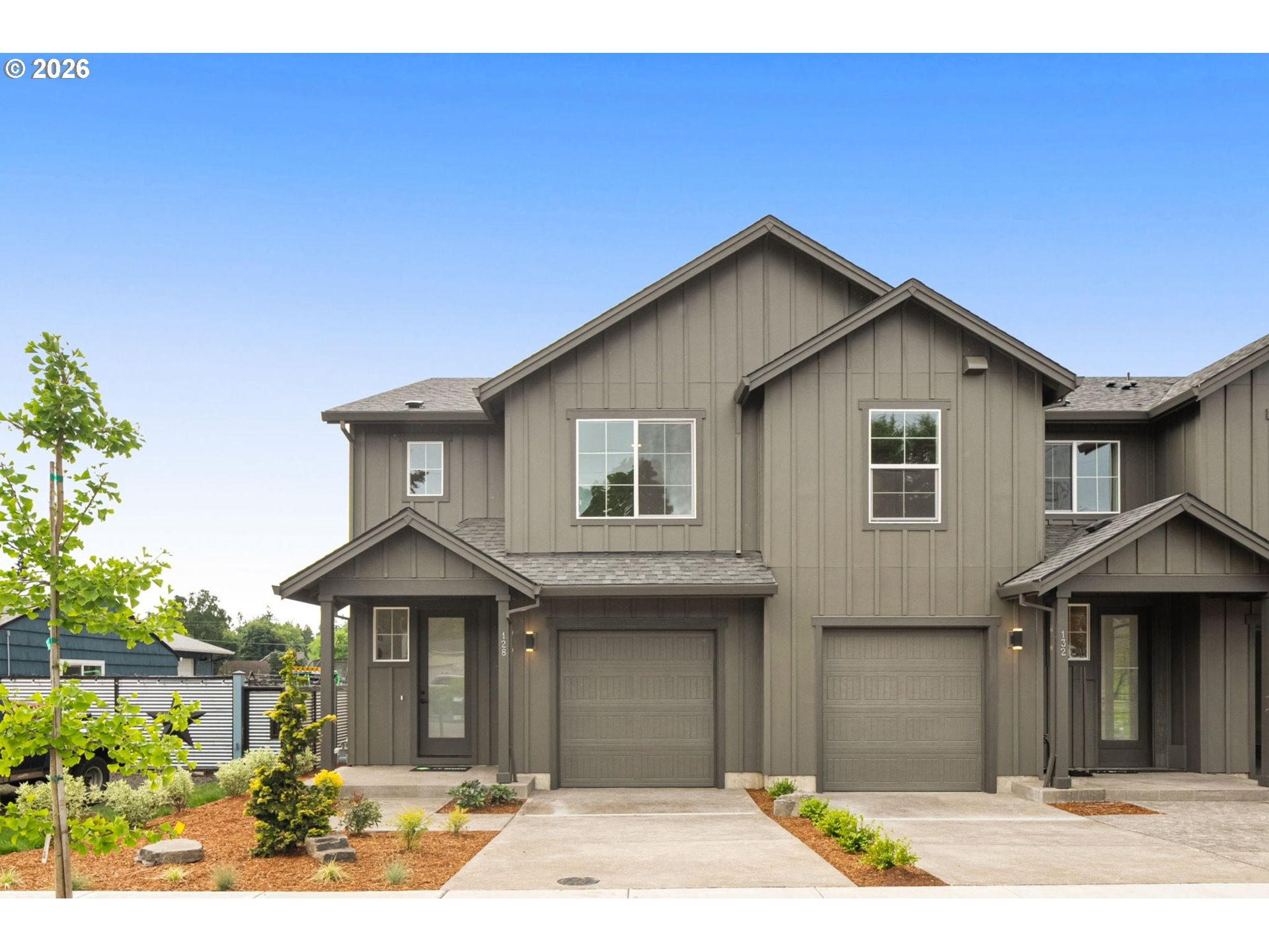 128 Randall Street Oregon City, OR 97045 - Photo 1 of 25