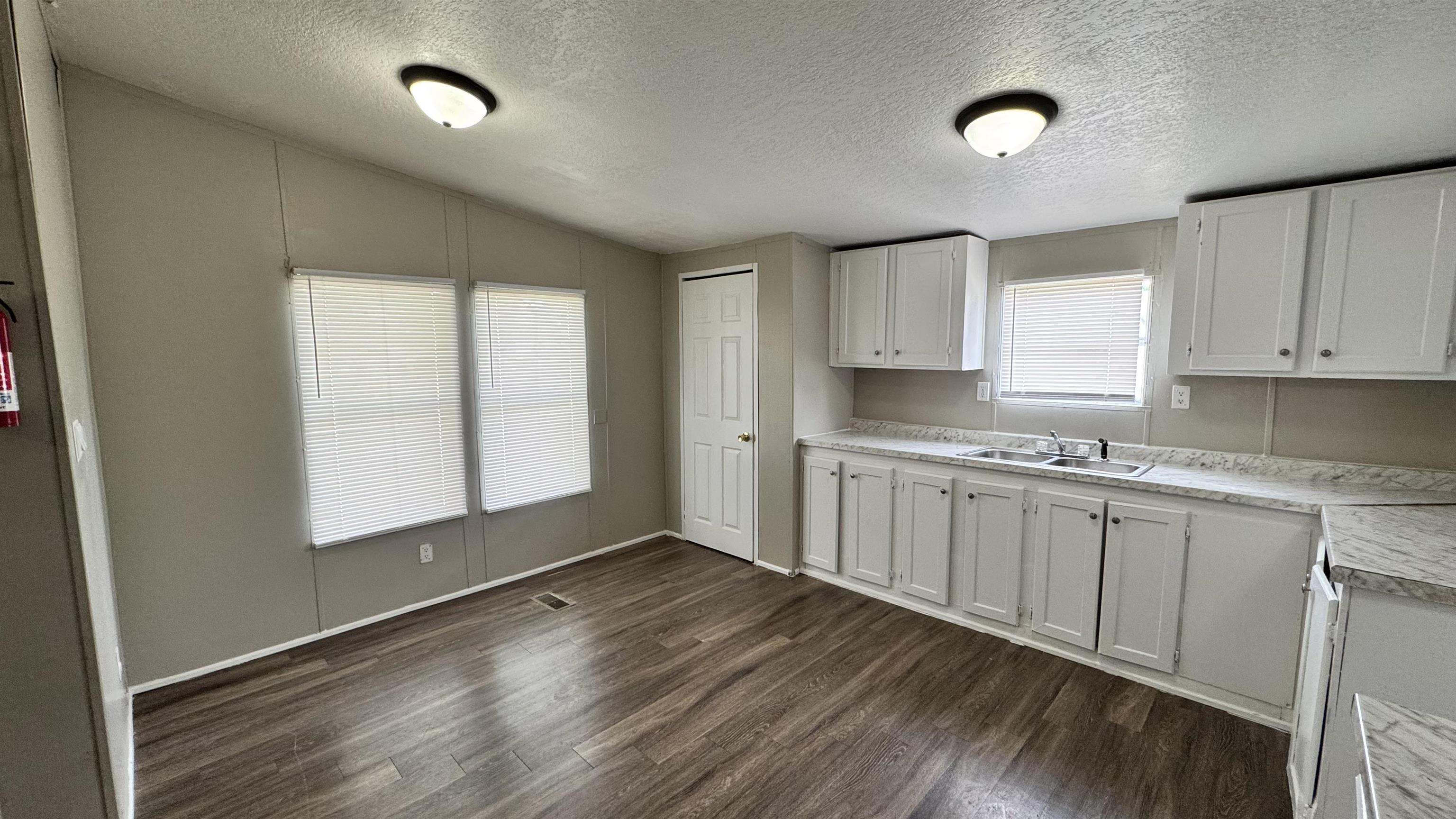 288 West Brooks Road Memphis, TN 38109 - Photo 4 of 14