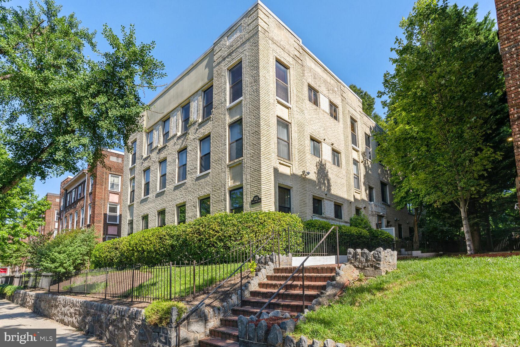 1437 Spring Road Northwest, Unit 11 Washington, DC 20010 - Photo 15 of 15 Welcome home!