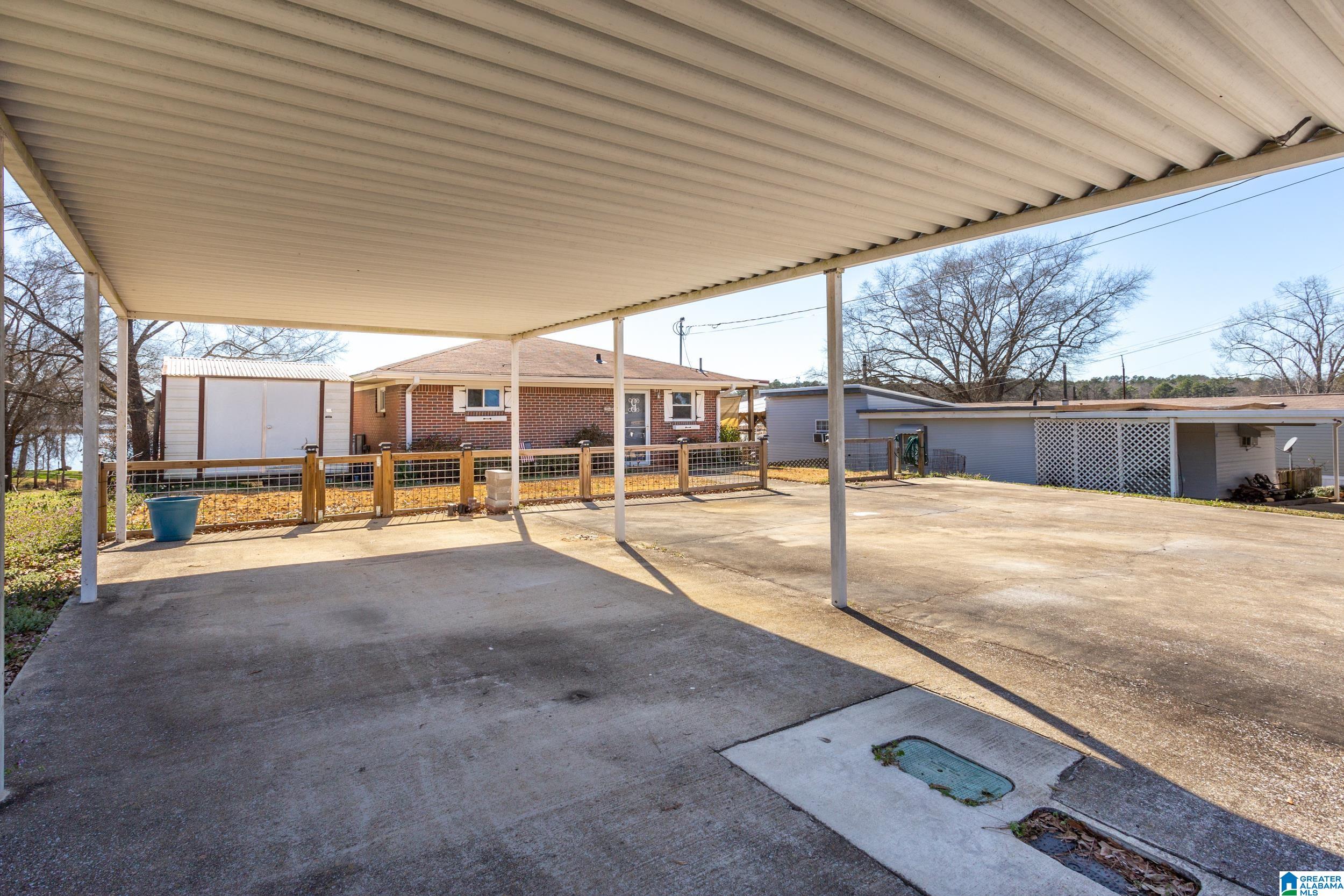 1012 Coosa Island Road Cropwell, AL 35054 - Photo 5 of 40