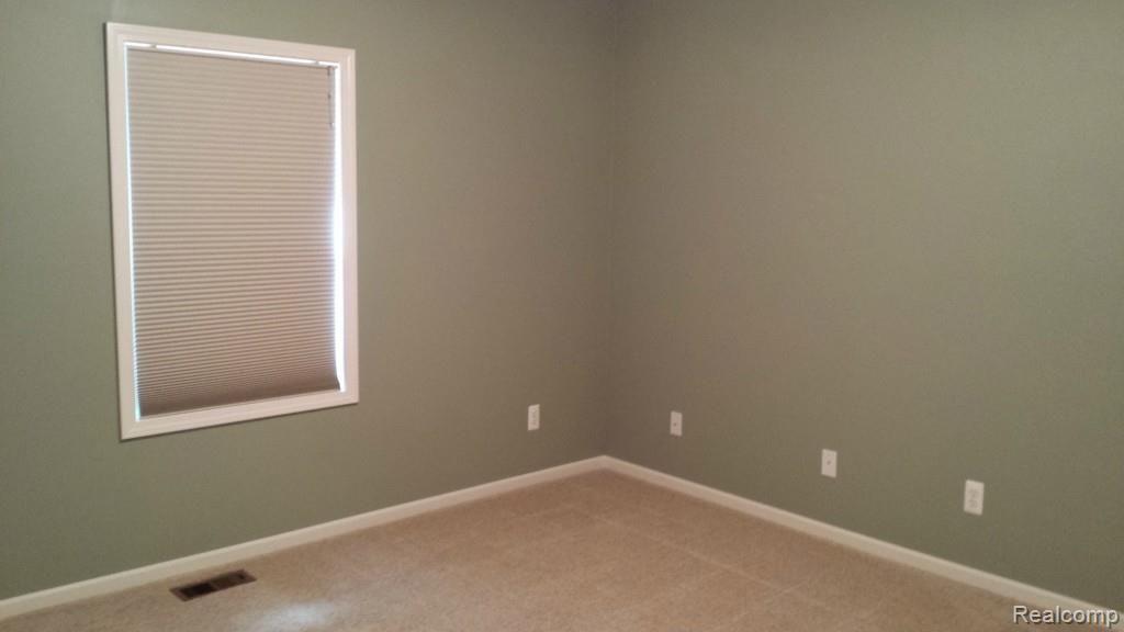 73390 McFadden Road Armada, MI 48005 - Photo 27 of 38 28 2nd Bedroom.jpg