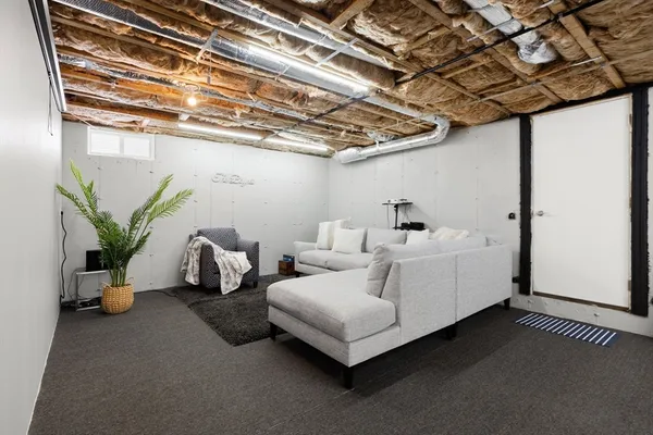 $889,900 | 64 Pine Tree Drive, Unit 64, Methuen, MA 01844