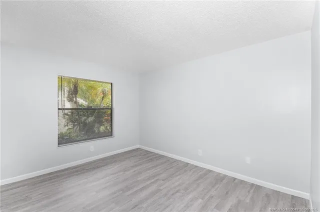 $199,999 | 31 Southwest South River Drive, Unit 106, Stuart, FL 34997