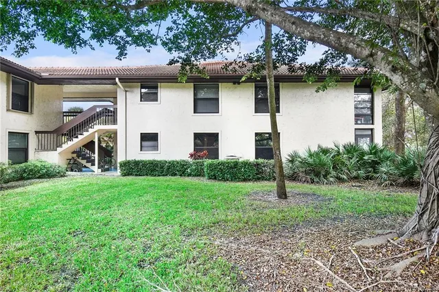 $199,999 | 31 Southwest South River Drive, Unit 106, Stuart, FL 34997