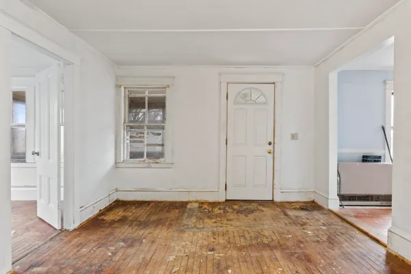 $199,900 | 9 Jefferson Street, Augusta, ME 04330