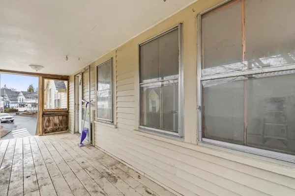 $199,900 | 9 Jefferson Street, Augusta, ME 04330