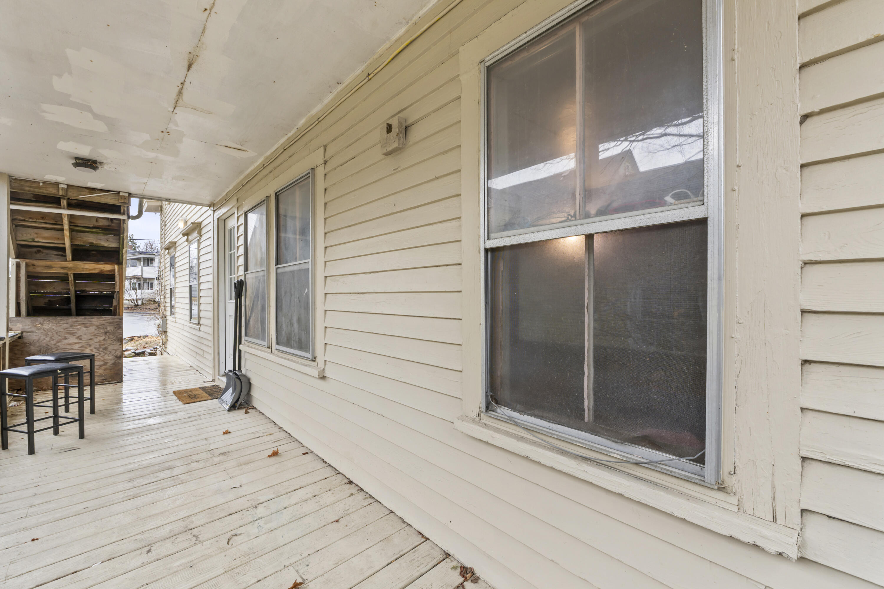 9 Jefferson Street Augusta, ME 04330 - Photo 34 of 42 Upstairs Unit