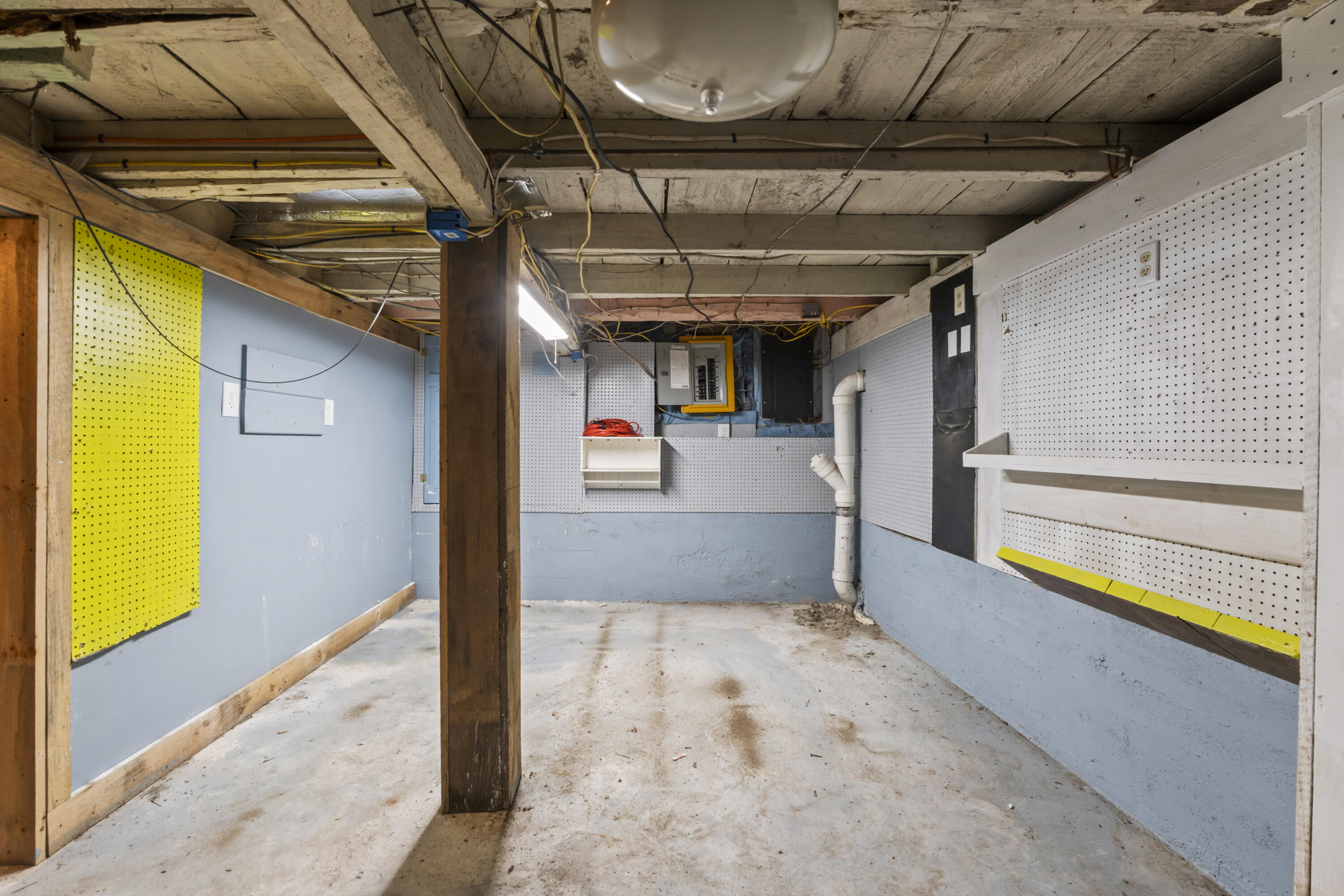 9 Jefferson Street Augusta, ME 04330 - Photo 40 of 42 Basement