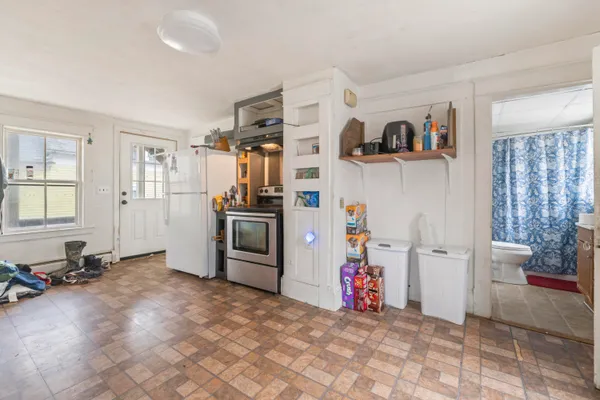 $199,900 | 9 Jefferson Street, Augusta, ME 04330