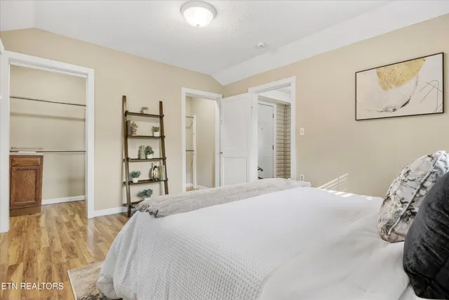 $299,000 | 6104 Manchester Road, Knoxville, TN 37920