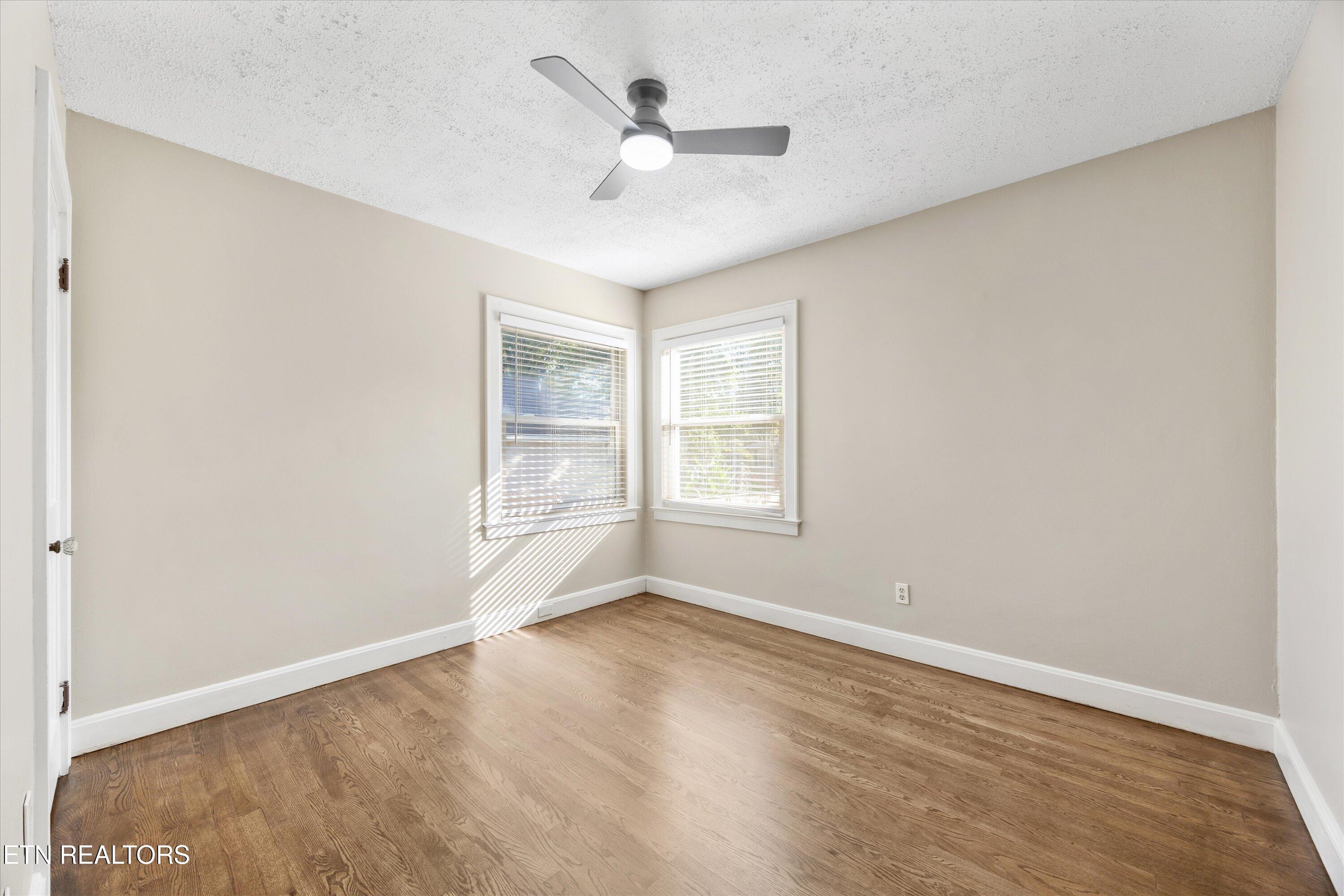 6104 Manchester Road Knoxville, TN 37920 - Photo 25 of 43 24-6104 Manchester Rd 016