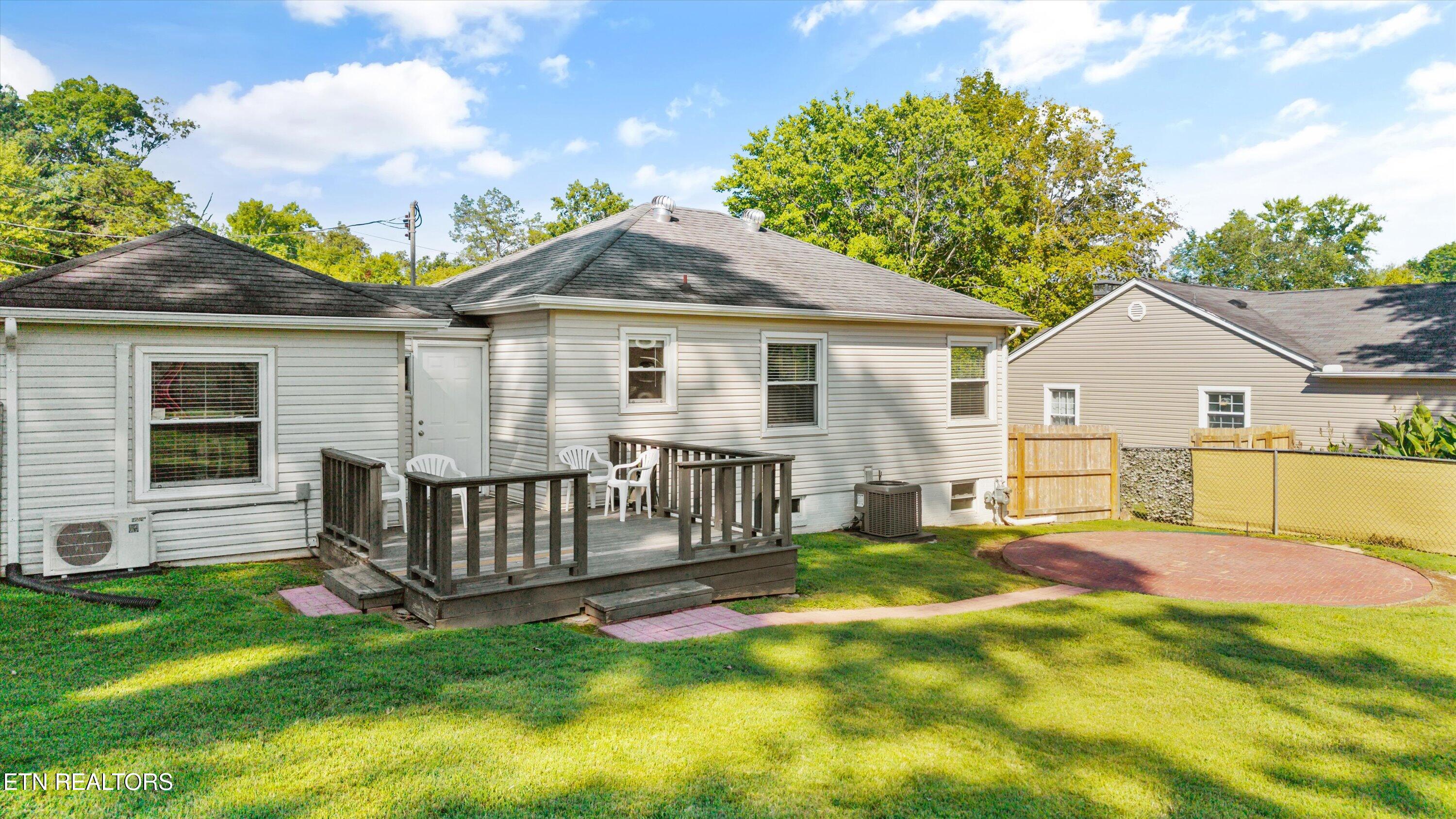 6104 Manchester Road Knoxville, TN 37920 - Photo 29 of 43 36-6104 Manchester Rd 035