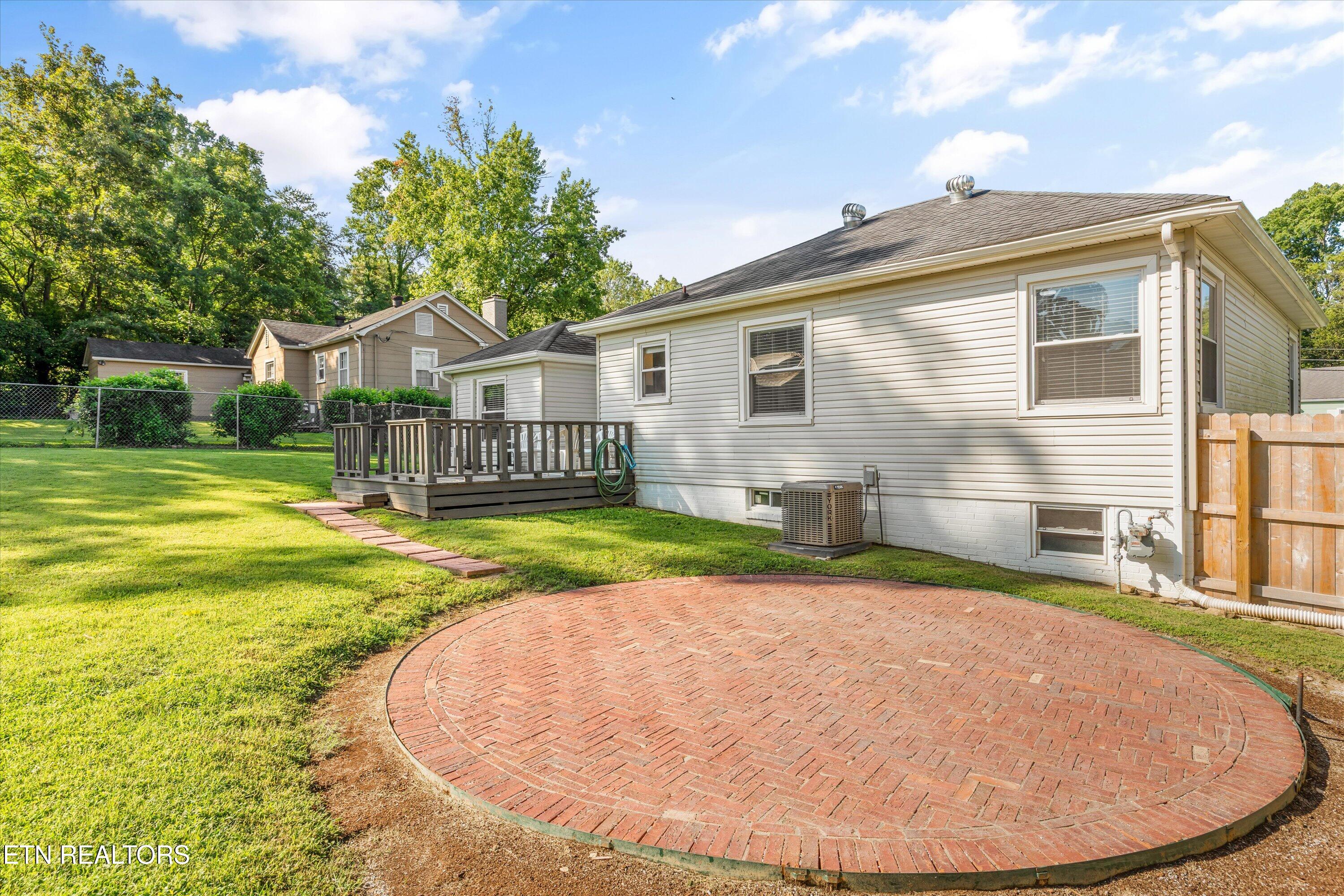 6104 Manchester Road Knoxville, TN 37920 - Photo 33 of 43 32-6104 Manchester Rd 029