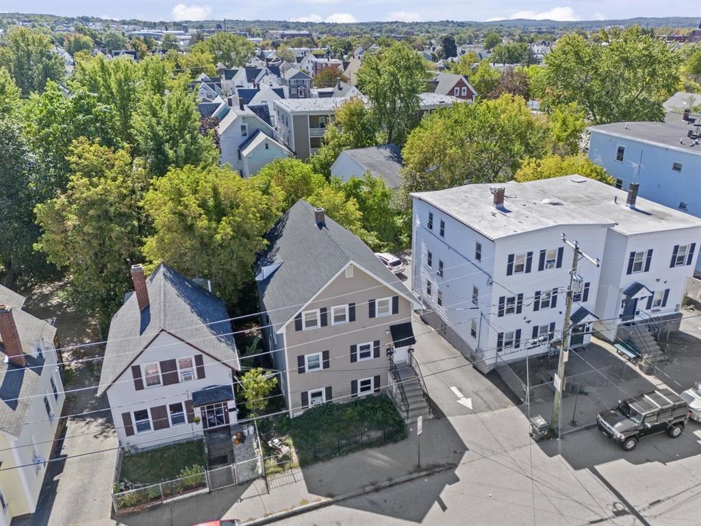 383 Manchester Street Manchester, NH 03103 - Photo 30 of 31