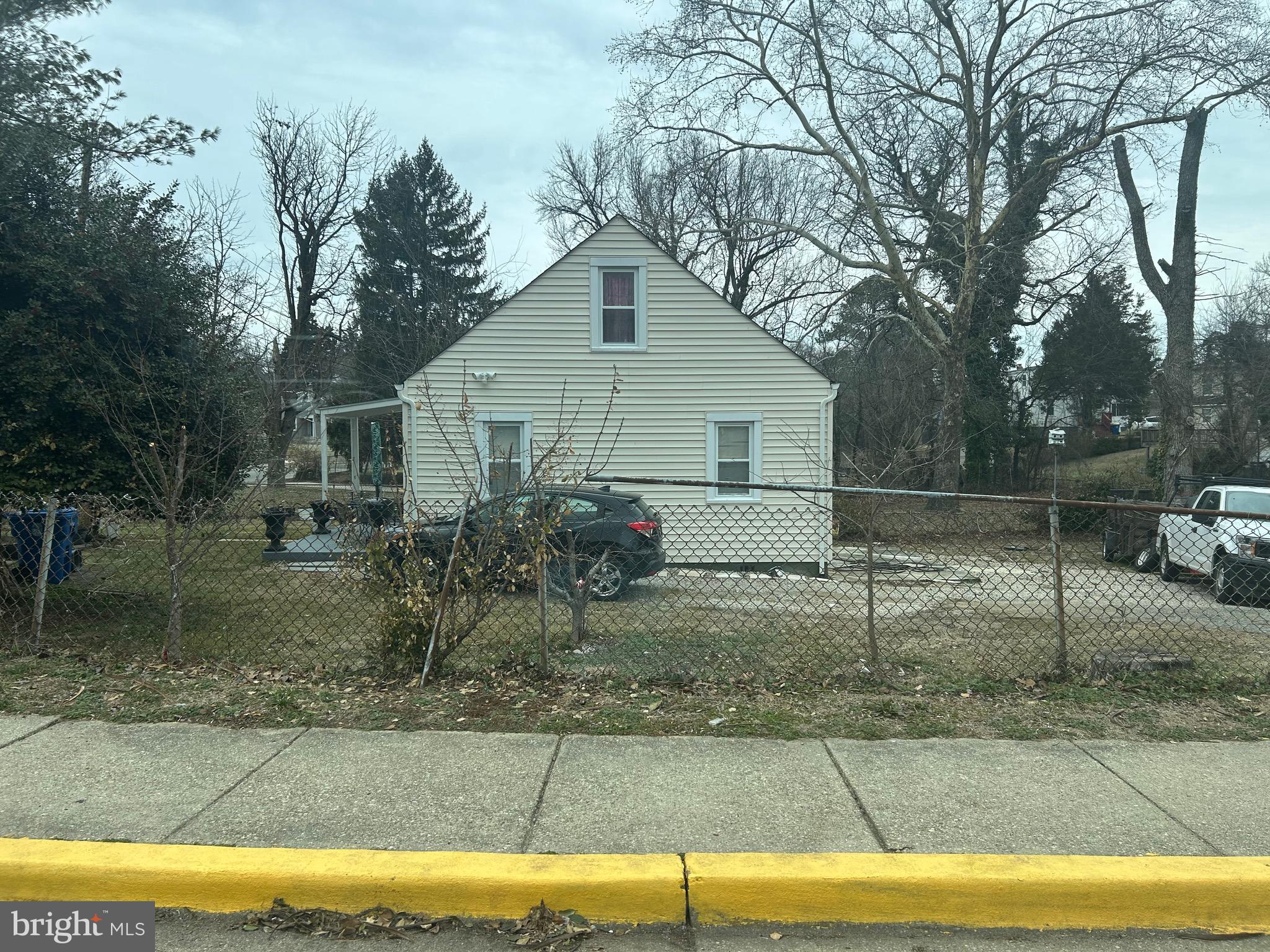 4410 Allies Road Suitland, MD 20746 - Photo 2 of 8 a house view with a outdoor space