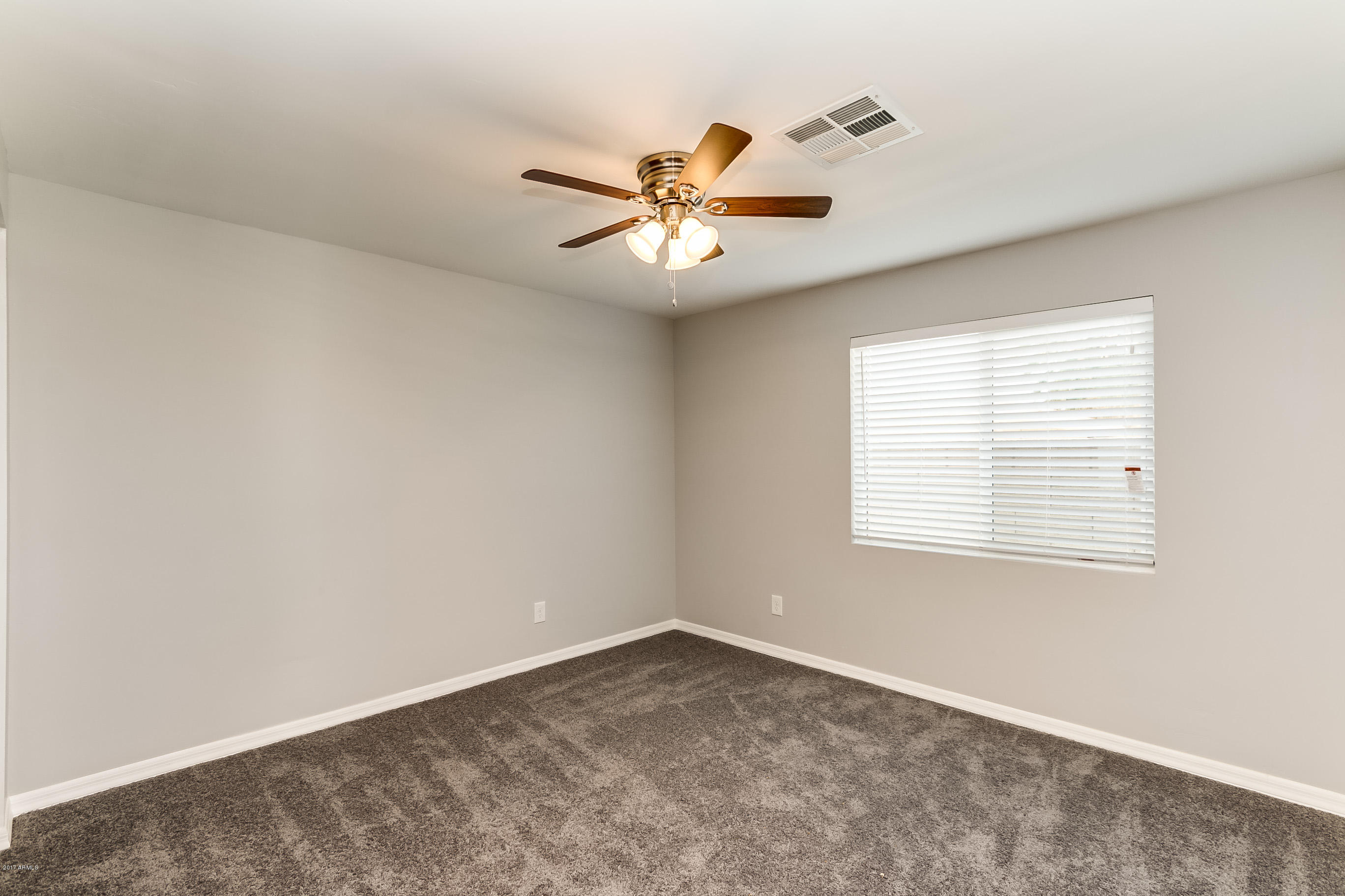 1717 East Cheery Lynn Road Phoenix, AZ 85016 - Photo 7 of 25 Cheery Lynn - 020