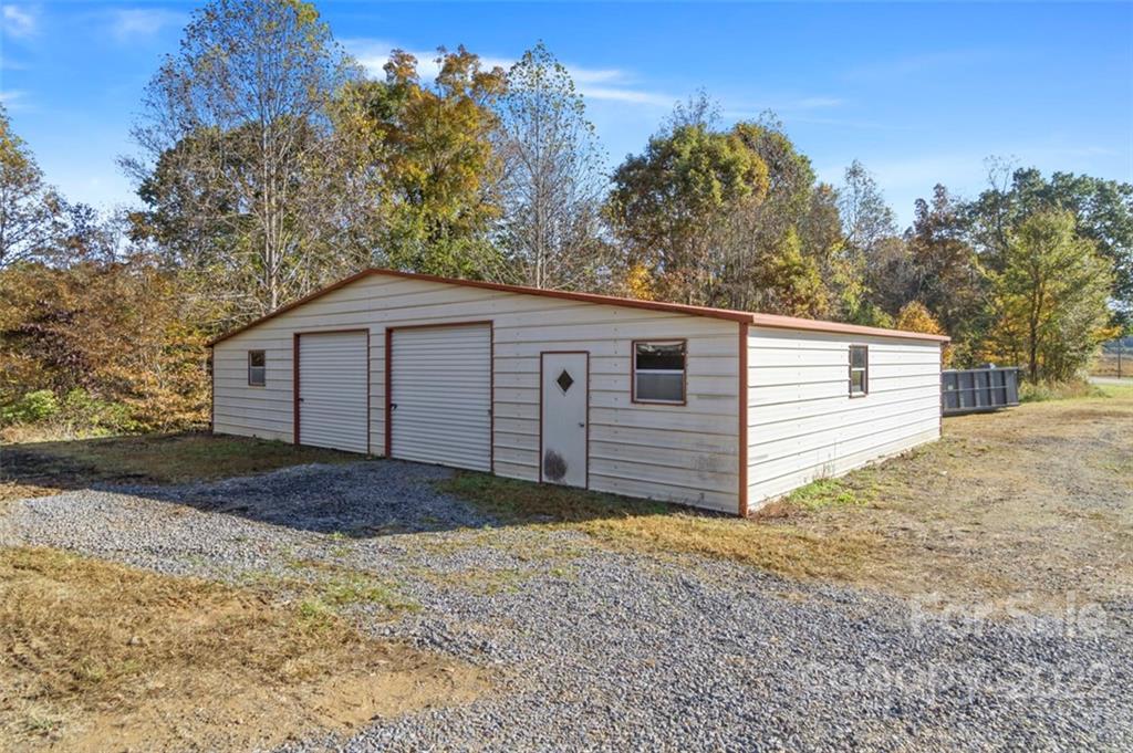 801 Powell Bridge Road Harmony, NC 28634 - Photo 12 of 48 Gallery Image 12