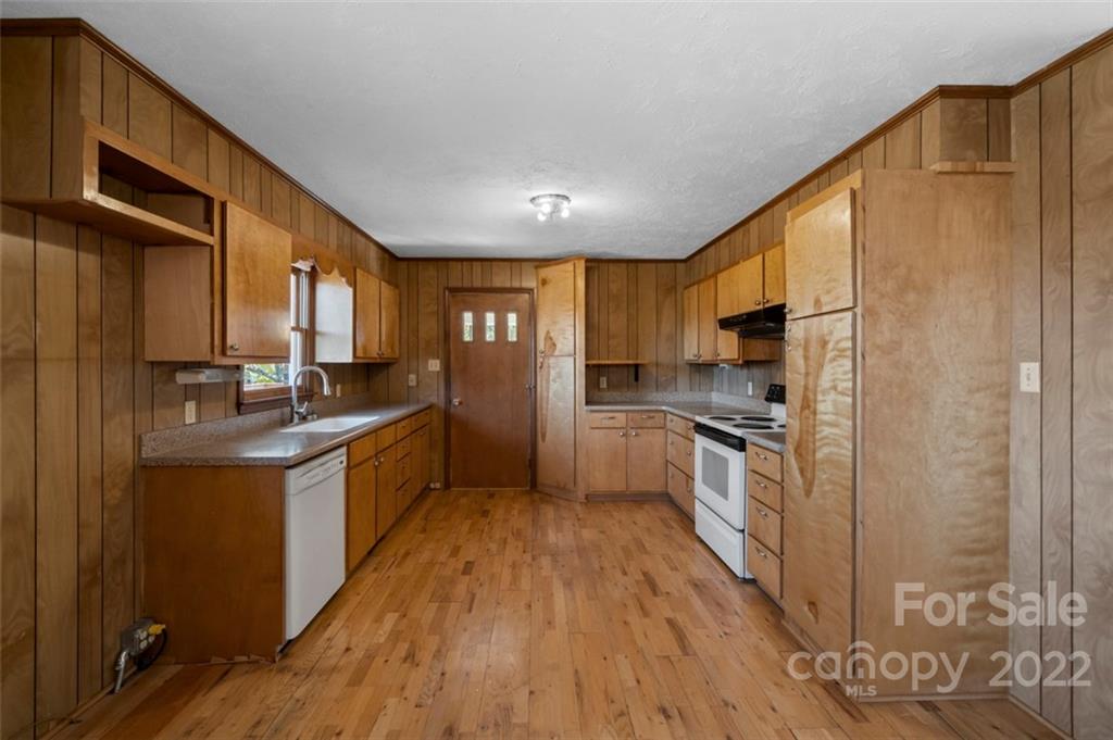 801 Powell Bridge Road Harmony, NC 28634 - Photo 16 of 48 Gallery Image 16