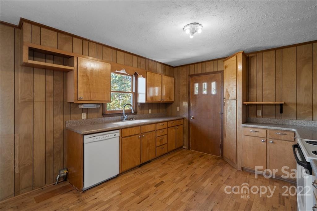 801 Powell Bridge Road Harmony, NC 28634 - Photo 17 of 48 Gallery Image 17