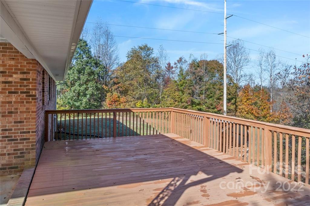 801 Powell Bridge Road Harmony, NC 28634 - Photo 9 of 48 Gallery Image 9