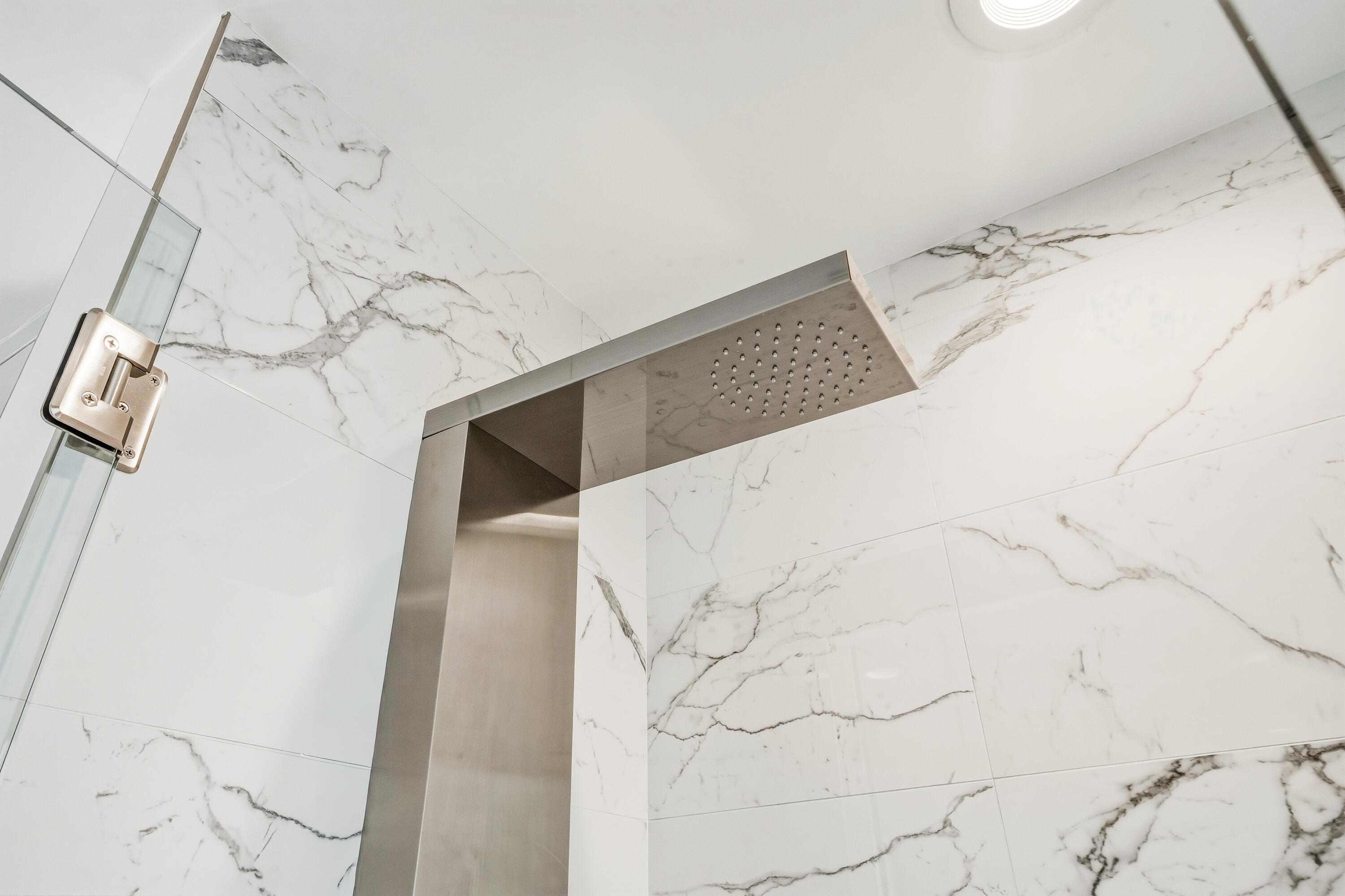 70288 Pecos Road Rancho Mirage, CA 92270 - Photo 30 of 69 a bathroom with a bathtub and shower