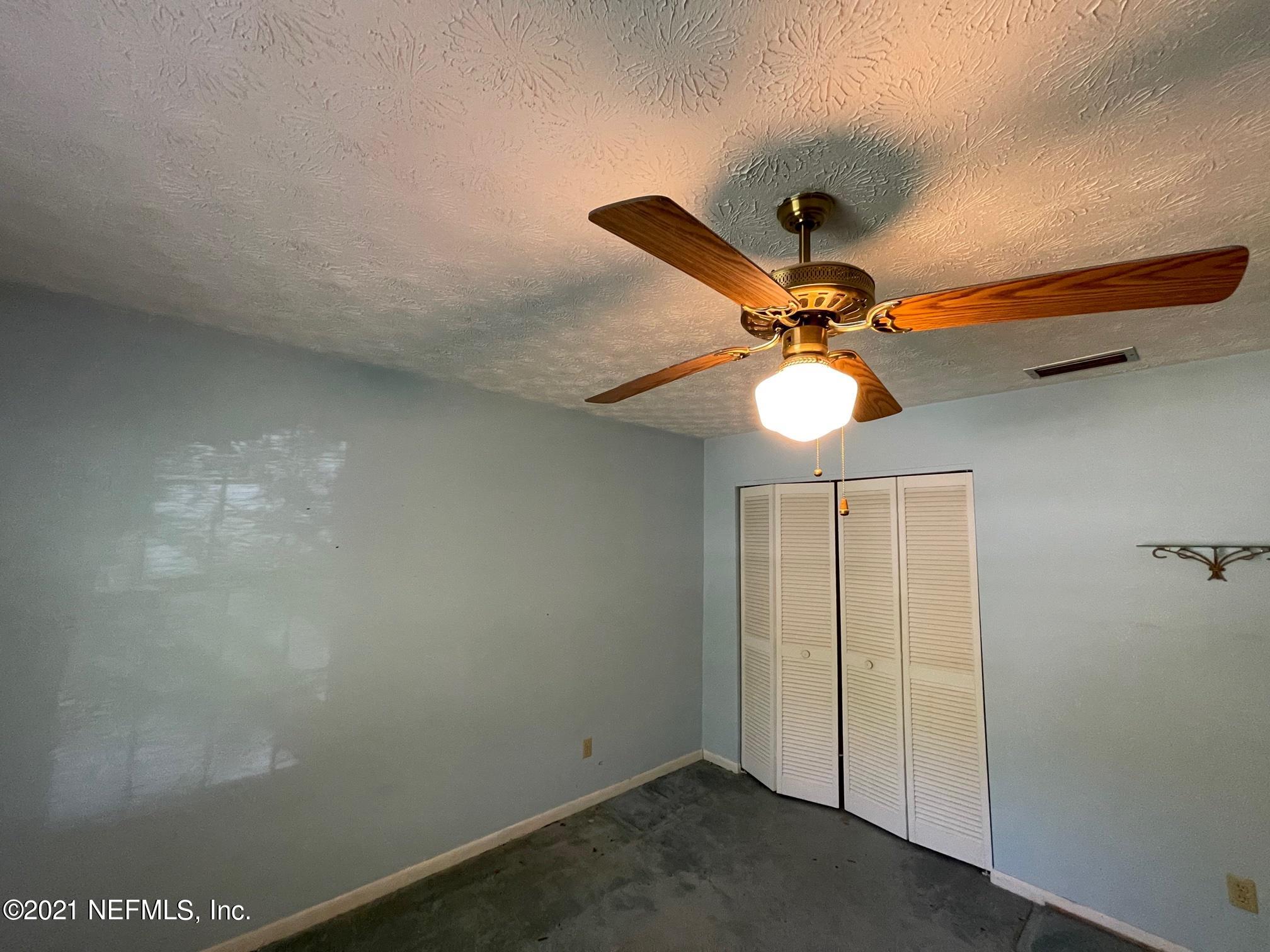 335 Wesley Road Green Cove Springs, FL 32043 - Photo 16 of 39 Bedroom 2