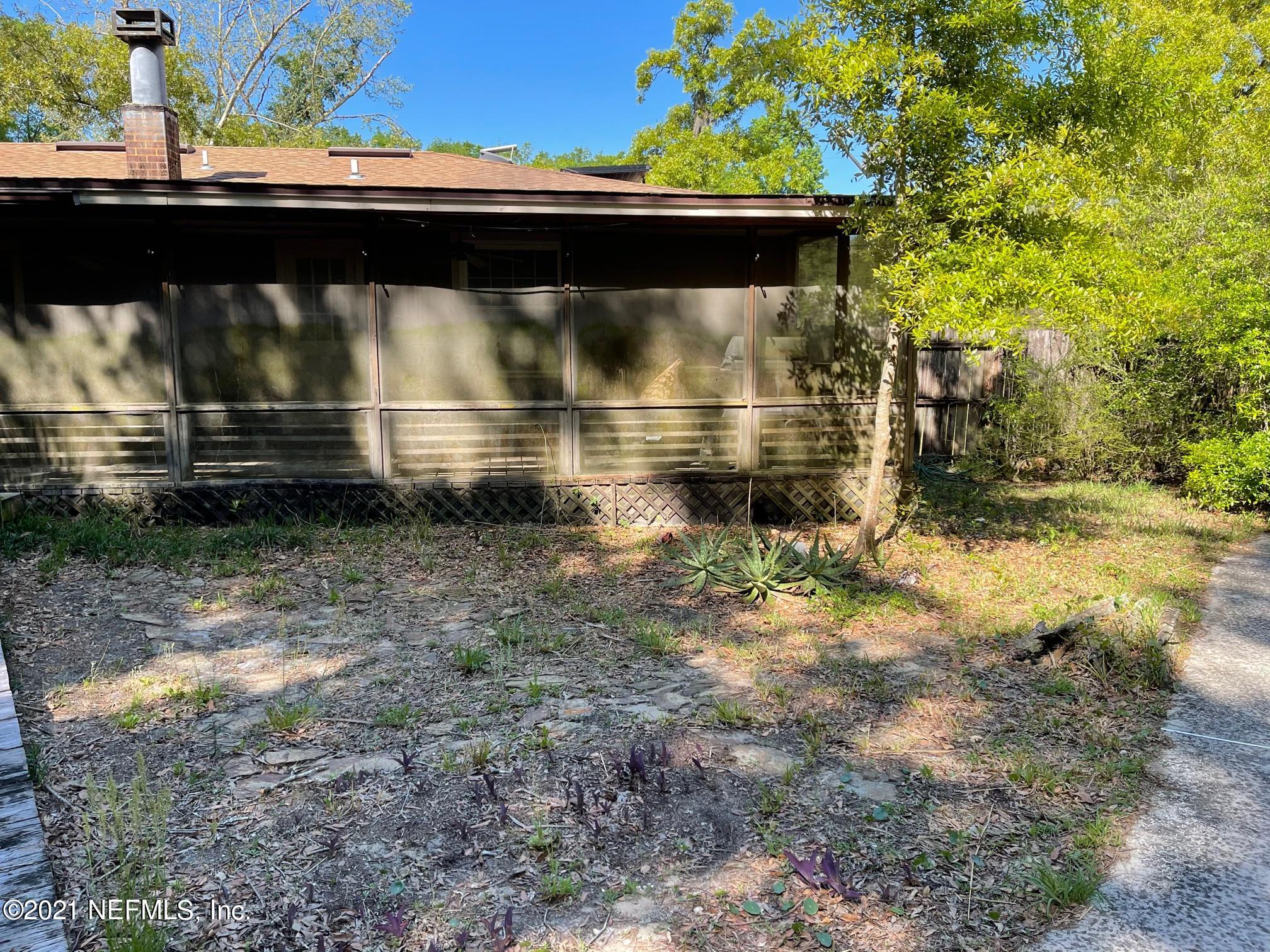 335 Wesley Road Green Cove Springs, FL 32043 - Photo 23 of 39 Back of house