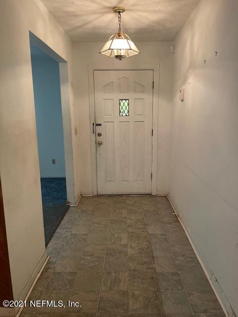 335 Wesley Road Green Cove Springs, FL 32043 - Photo 5 of 39 Front Hall Entry