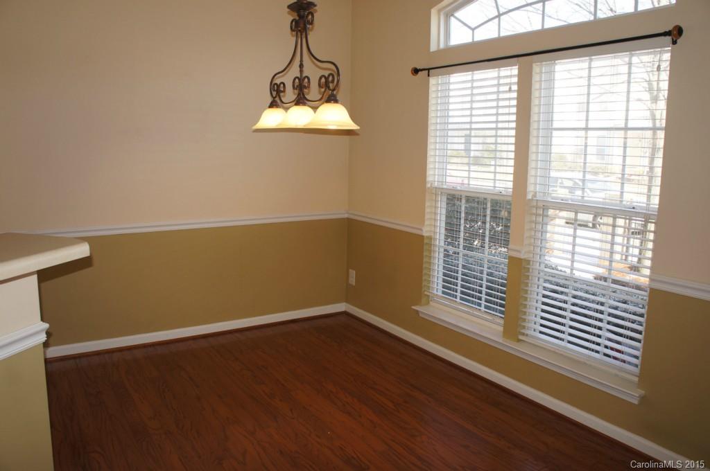4972 Prosperity Ridge Road, Unit 4972 Charlotte, NC 28269 - Photo 3 of 13 Gallery Image 3