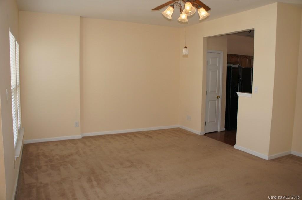 4972 Prosperity Ridge Road, Unit 4972 Charlotte, NC 28269 - Photo 7 of 13 Gallery Image 7