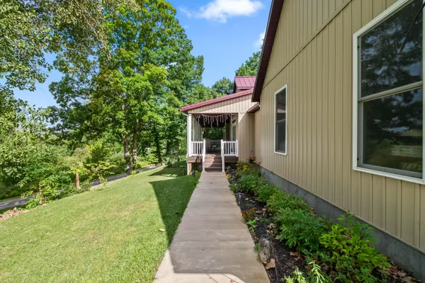 $879,900 | 5211 Long Lake Road, Reading, MI 49274