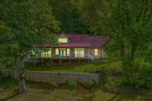 $879,900 | 5211 Long Lake Road, Reading, MI 49274