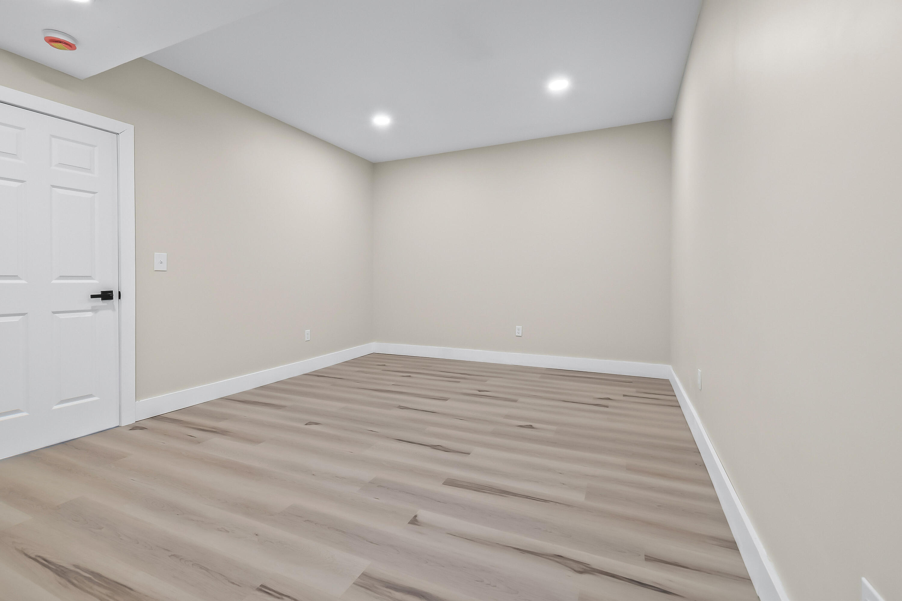 5211 Long Lake Road Reading, MI 49274 - Photo 70 of 107 11